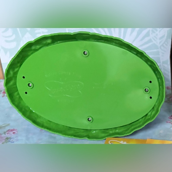 InsectLore Lady Bug Land - Plastic Habitat for Ladybugs - New in Original Box - Picture 5 of 14